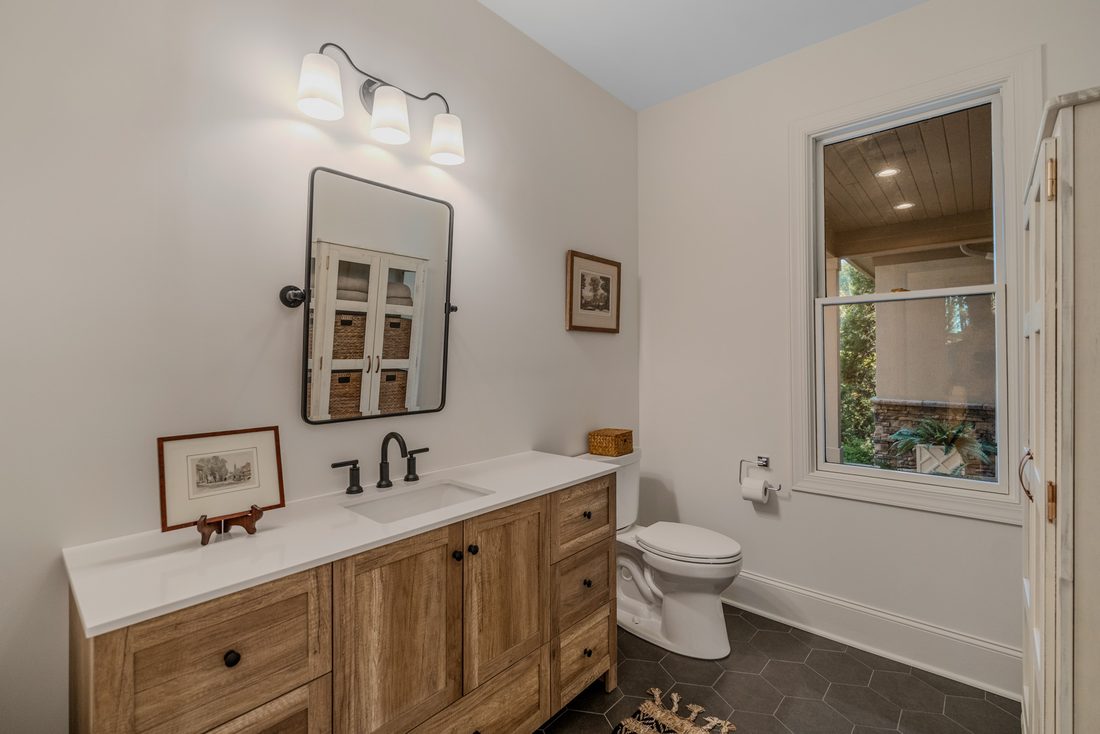Powder room